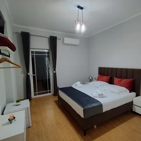 Apartment Xheka